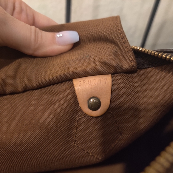 Louis Vuitton Speedy 30 - Picture 10 of 10